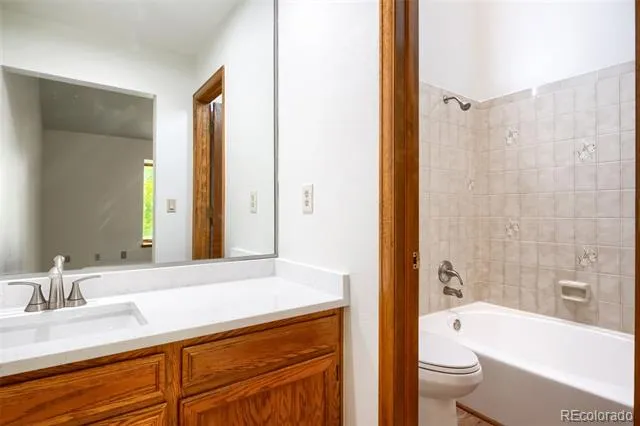 7605 Cove Circle Centennial, CO 80122