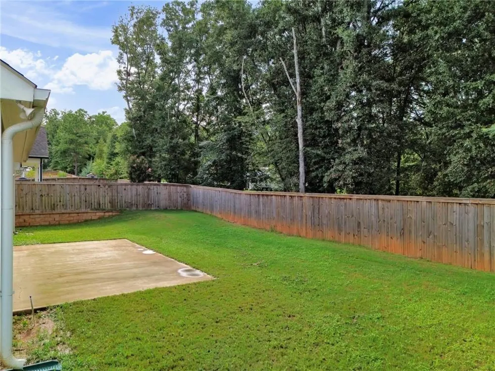 200 Richmond Drive Statham, GA 30666
