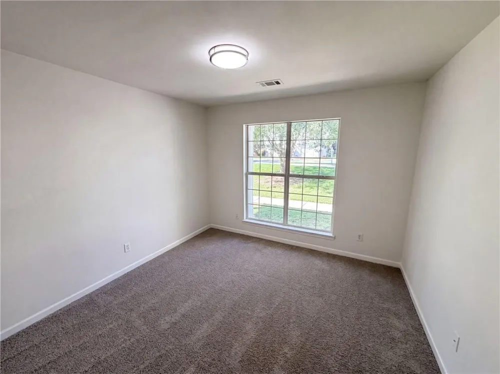 1088 Meadow Glen Circle Fairburn, GA 30213