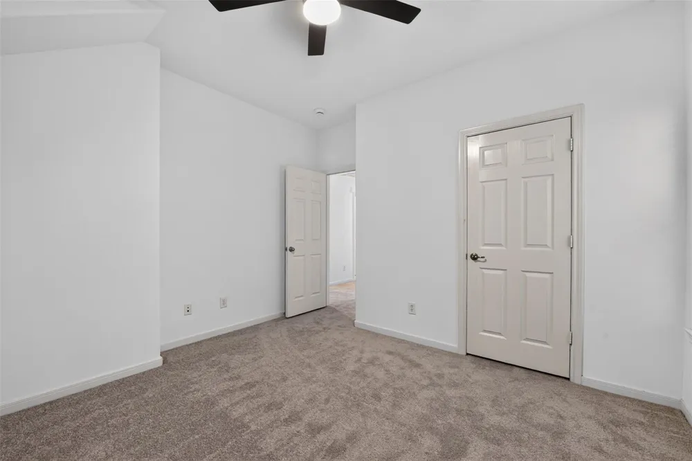 3 W Archwyck Circle The Woodlands, TX 77382