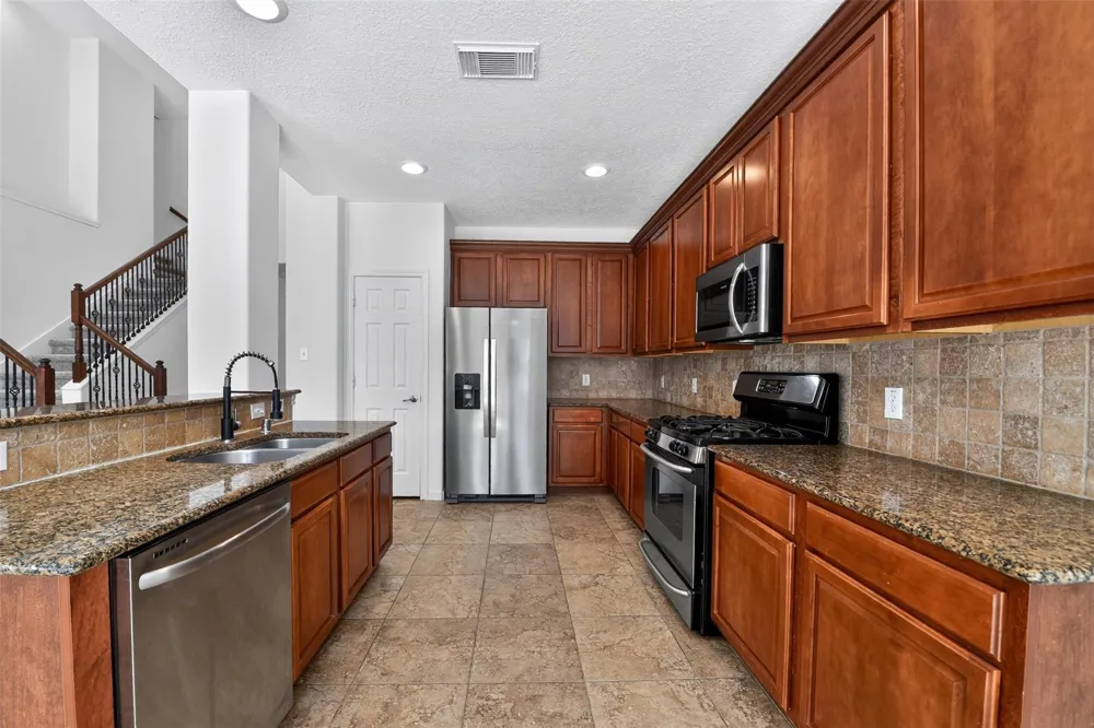 3 W Archwyck Circle The Woodlands, TX 77382