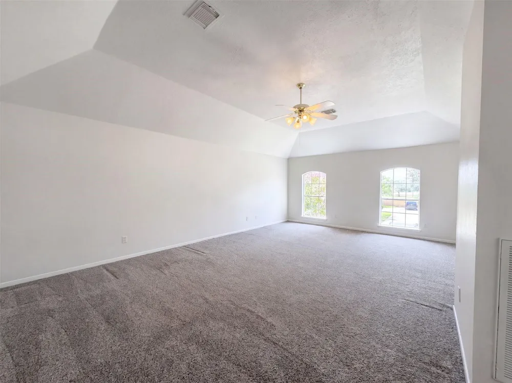 2854 Everett Drive Friendswood, TX 77546