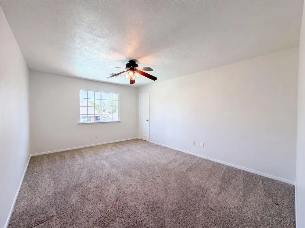 2854 Everett Drive Friendswood, TX 77546