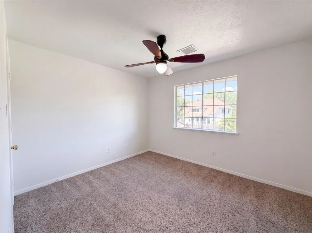 2854 Everett Drive Friendswood, TX 77546