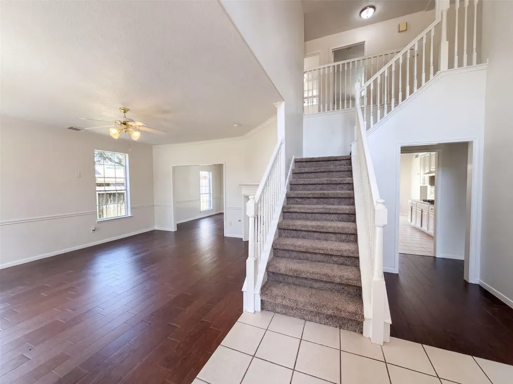 2854 Everett Drive Friendswood, TX 77546