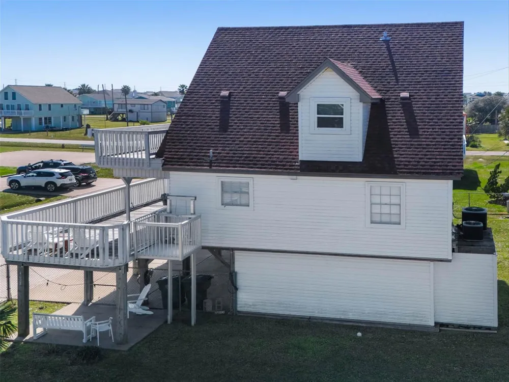 4022 Mason Drive Galveston, TX 77554