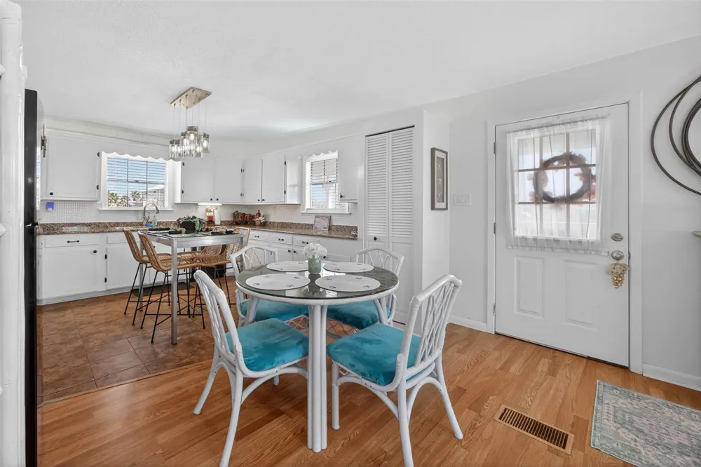 4022 Mason Drive Galveston, TX 77554