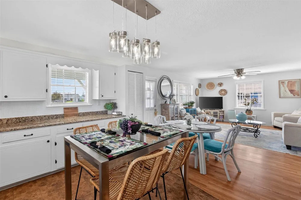4022 Mason Drive Galveston, TX 77554