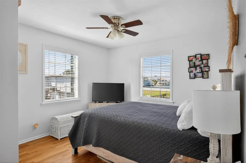 4022 Mason Drive Galveston, TX 77554