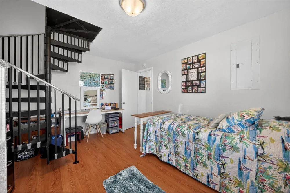4022 Mason Drive Galveston, TX 77554