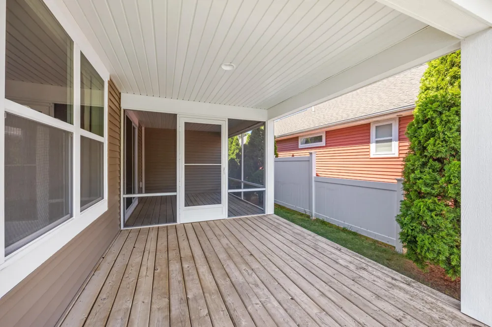 331 Rachaels Way Spring Lake, MI 49456