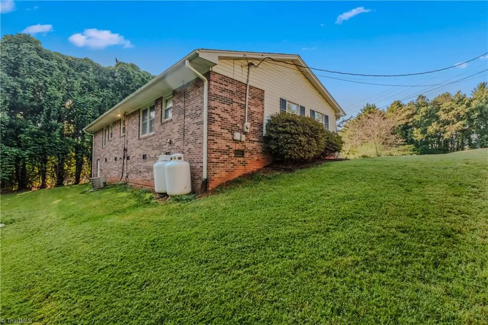217 Quail Trail Mount Airy, NC 27030