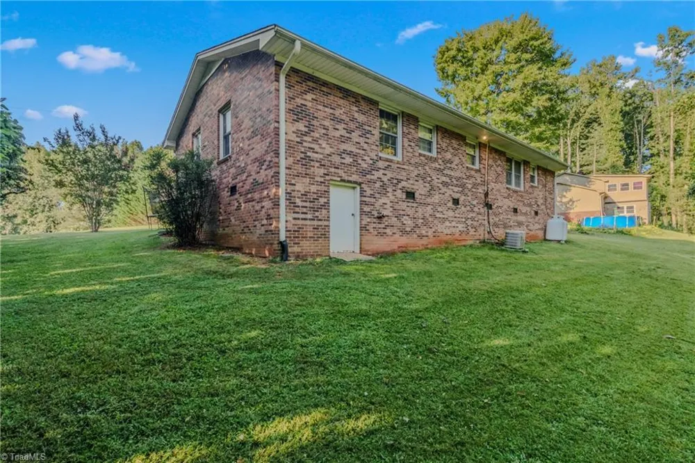 217 Quail Trail Mount Airy, NC 27030