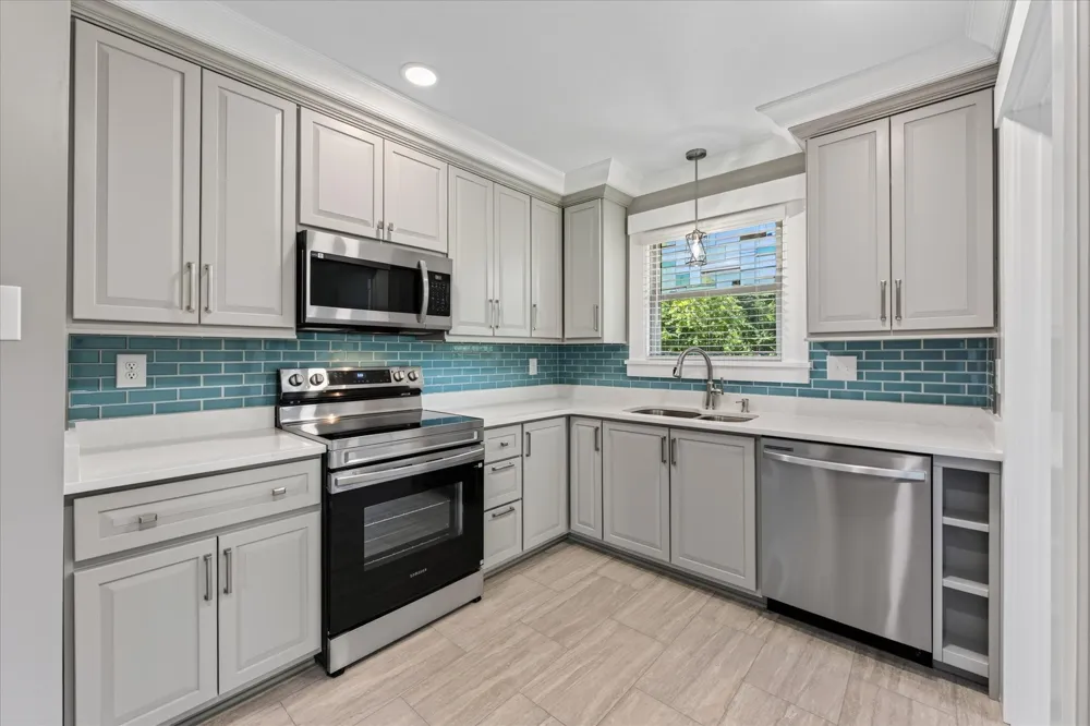 324 Willow Hts Clarksville, TN 37040