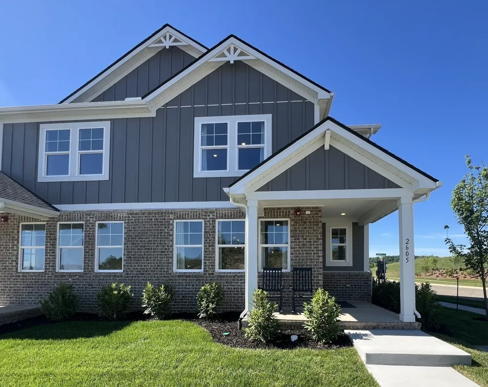 2573 Peaceful Valley Dr Columbia, TN 38401