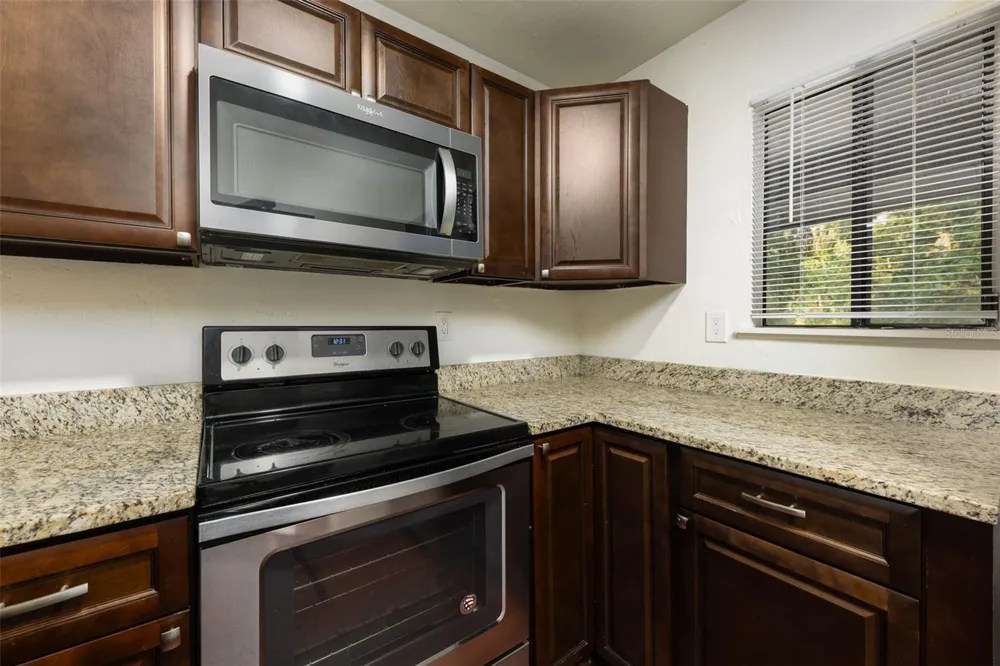 83 SE 16TH AVENUE #E202 Gainesville, FL 32601
