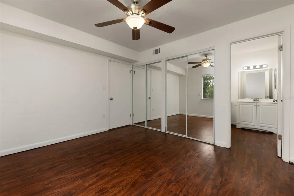 83 SE 16TH AVENUE #E202 Gainesville, FL 32601
