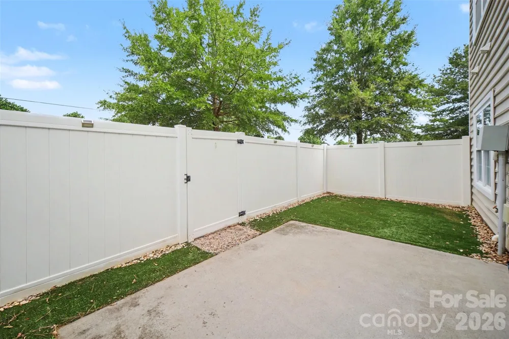 15109 Jade Street Charlotte, NC 28277