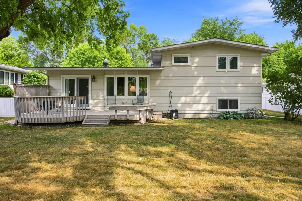 2410 Evergreen Road Fargo, ND 58102