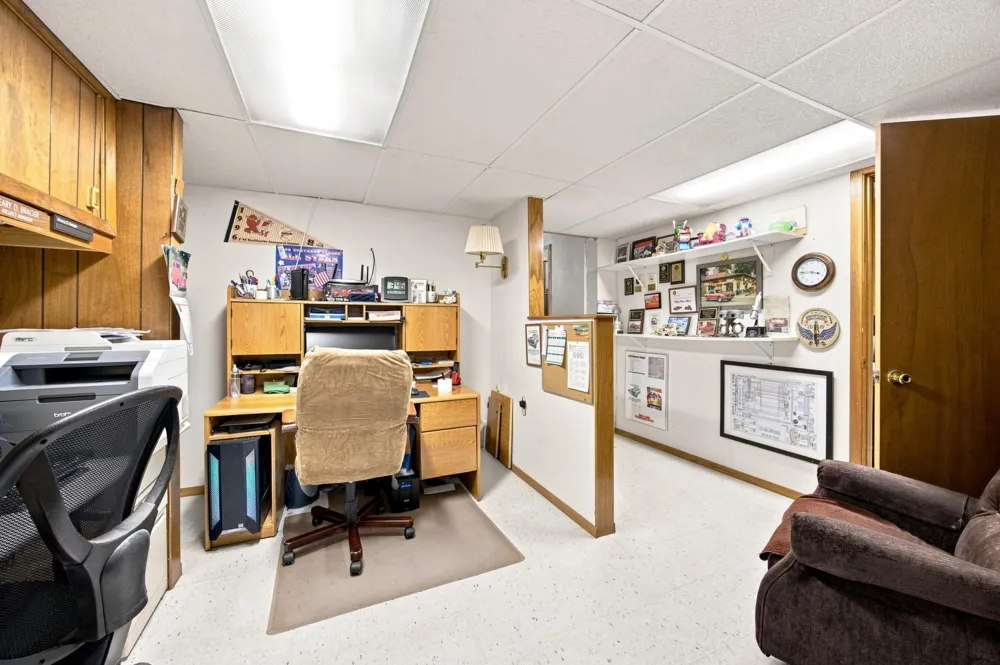 2410 Evergreen Road Fargo, ND 58102