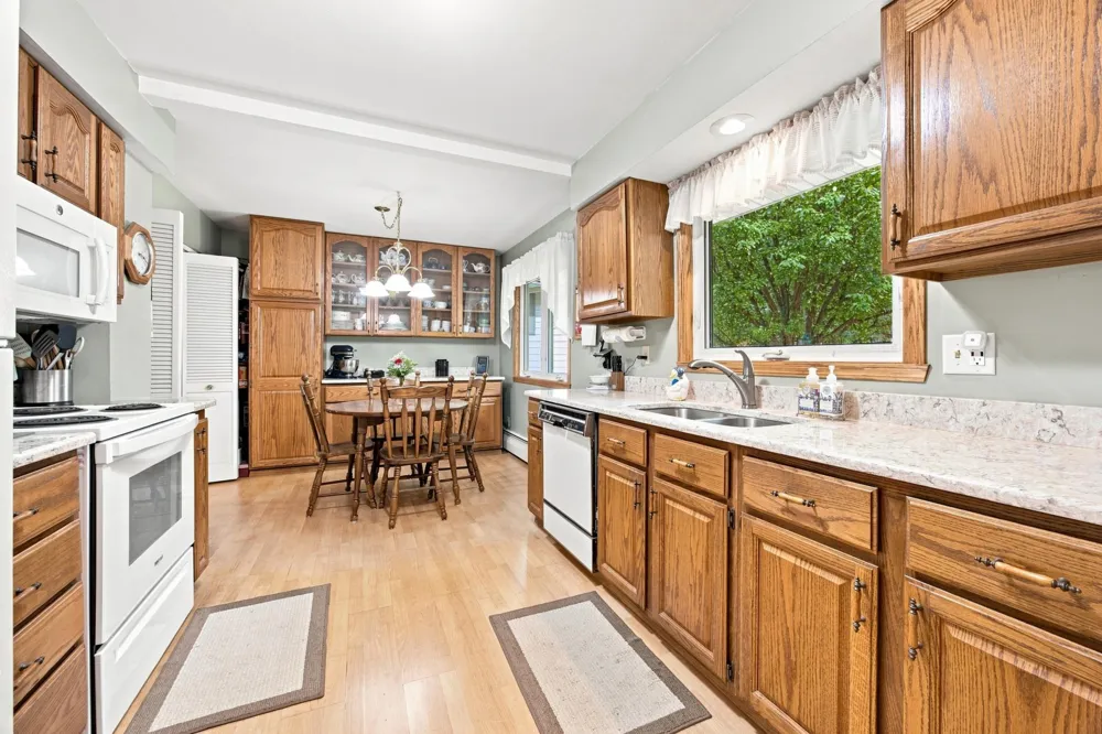2410 Evergreen Road Fargo, ND 58102