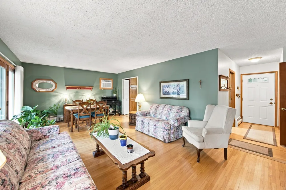 2410 Evergreen Road Fargo, ND 58102