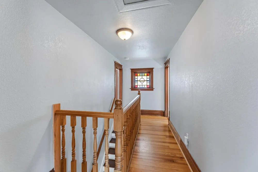 304 E Jefferson Street Caledonia, MN 55921