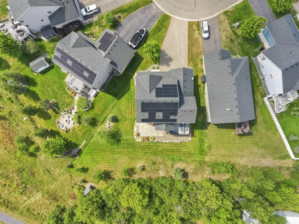 15835 Utah Court Savage, MN 55378