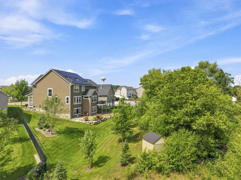 15835 Utah Court Savage, MN 55378