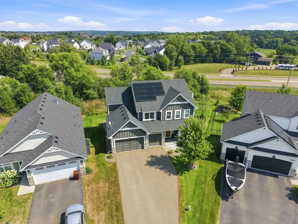 15835 Utah Court Savage, MN 55378