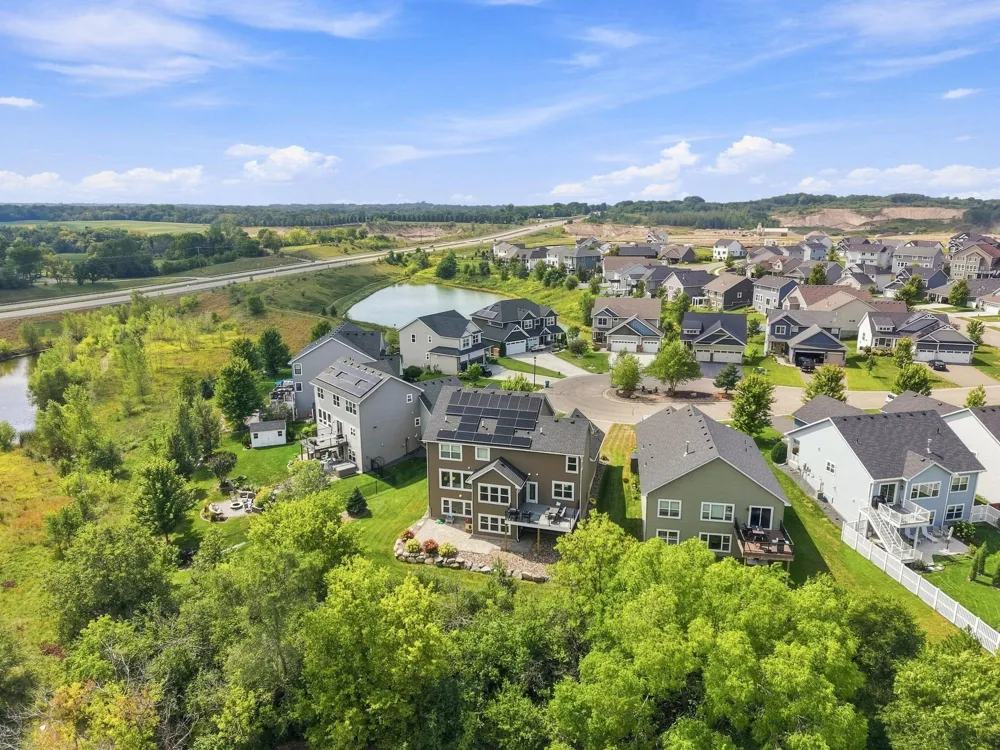 15835 Utah Court Savage, MN 55378