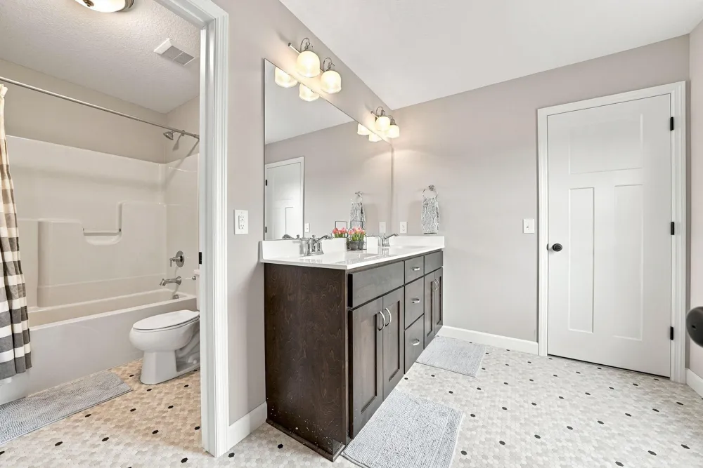 15835 Utah Court Savage, MN 55378