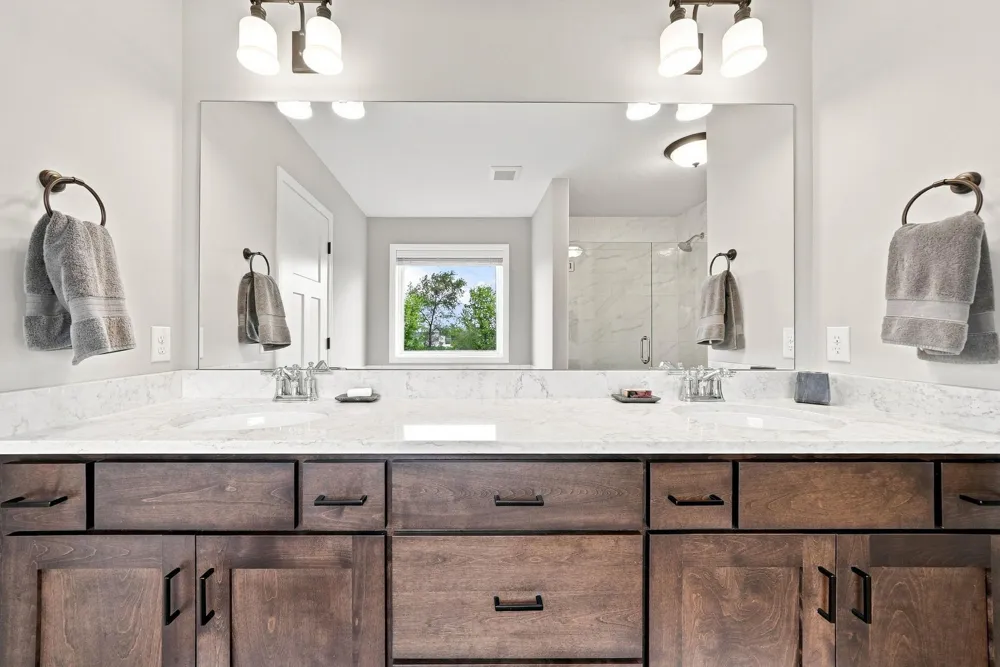 15835 Utah Court Savage, MN 55378