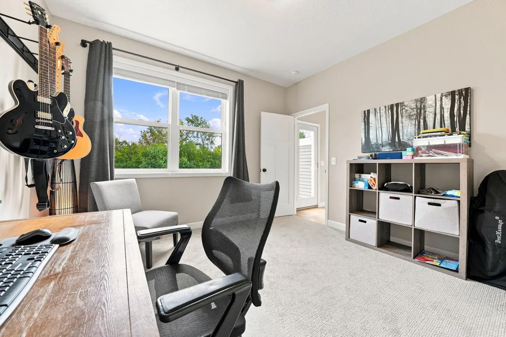 15835 Utah Court Savage, MN 55378