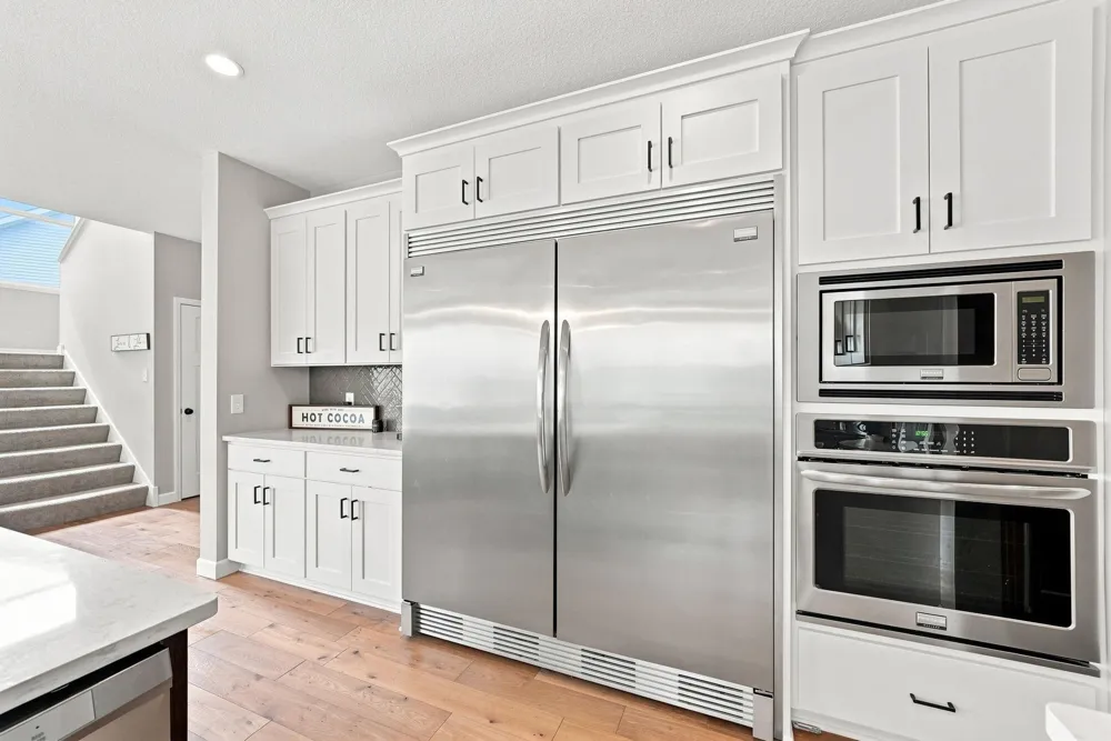 15835 Utah Court Savage, MN 55378