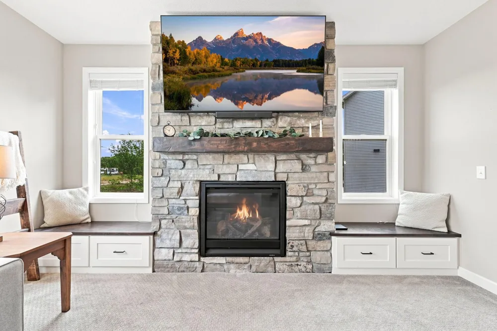 15835 Utah Court Savage, MN 55378