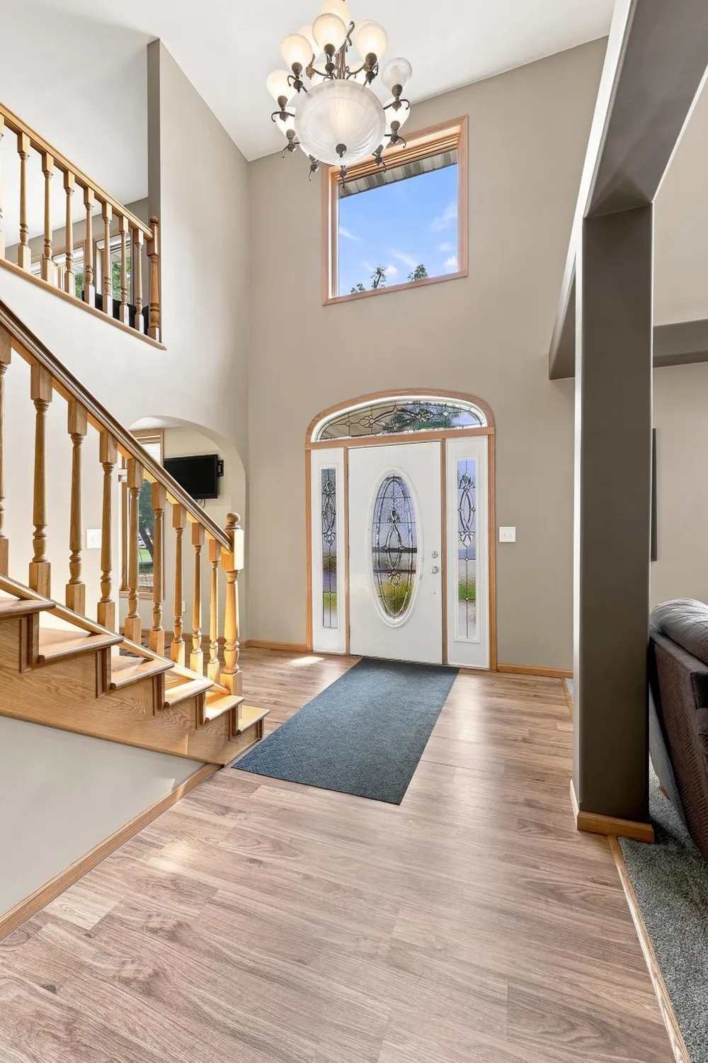 1082 W Lake Drive Detroit Lakes, MN 56501