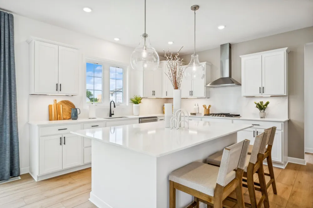 2690 Wood Duck Trail Shakopee, MN 55379