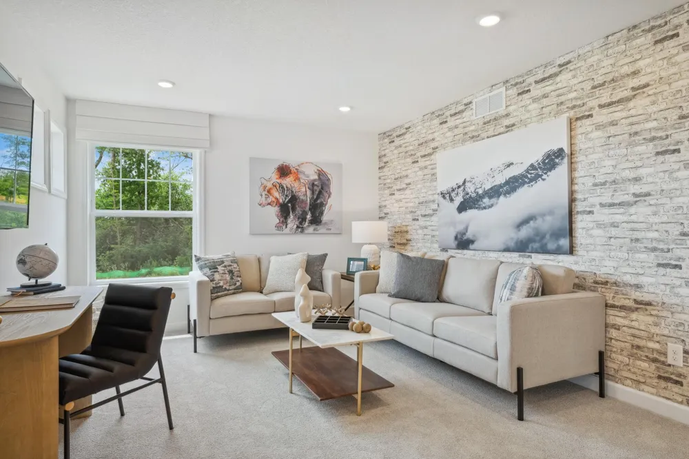 2690 Wood Duck Trail Shakopee, MN 55379