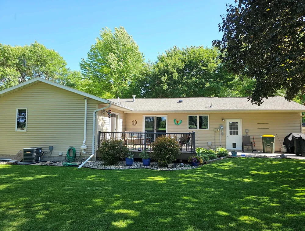 1101 Irene Avenue Willmar, MN 56201