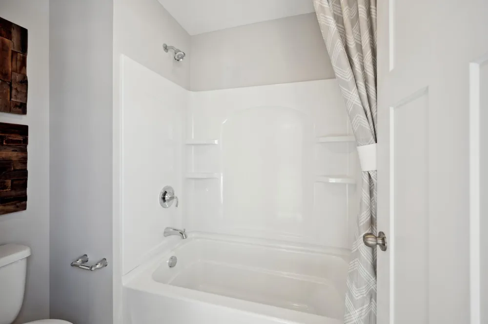 2315 Williams Street Shakopee, MN 55379