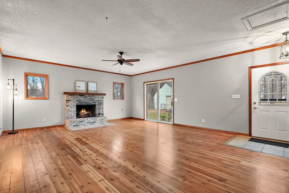 15717 Clayton Avenue E Rosemount, MN 55068