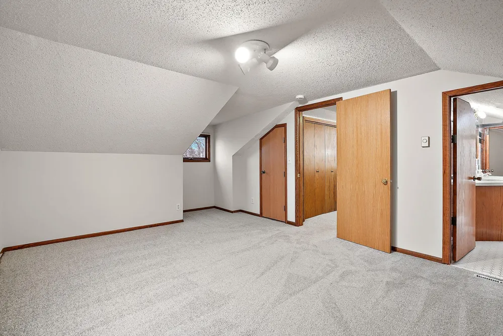 15717 Clayton Avenue E Rosemount, MN 55068