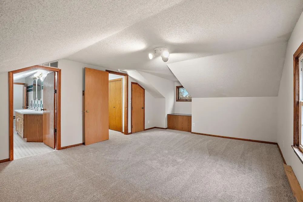 15717 Clayton Avenue E Rosemount, MN 55068