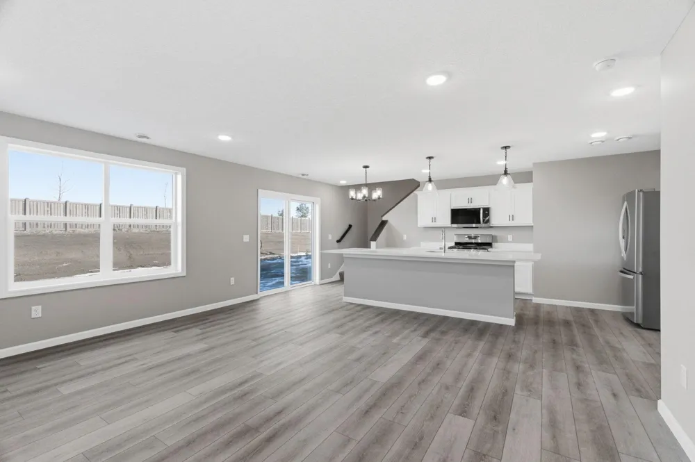 10599 Goodview Avenue S Cottage Grove, MN 55016