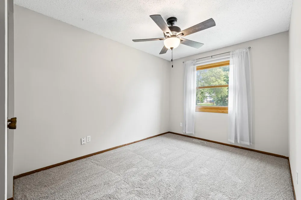 3531 Pilgrim Lane Plymouth, MN 55441
