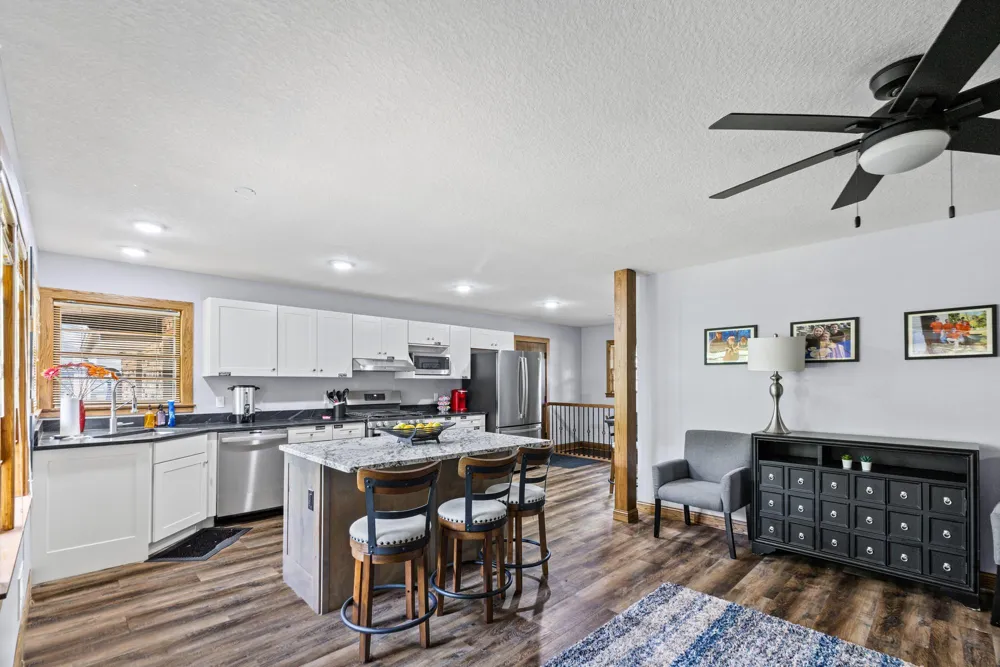 3531 Pilgrim Lane Plymouth, MN 55441