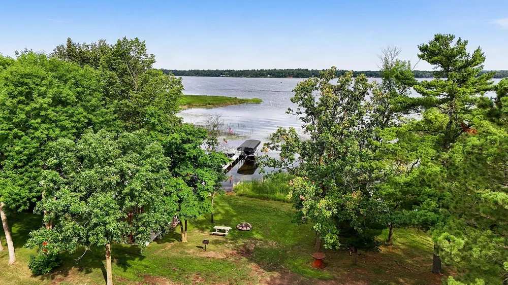 7643 Bear Road Cushing, MN 56443