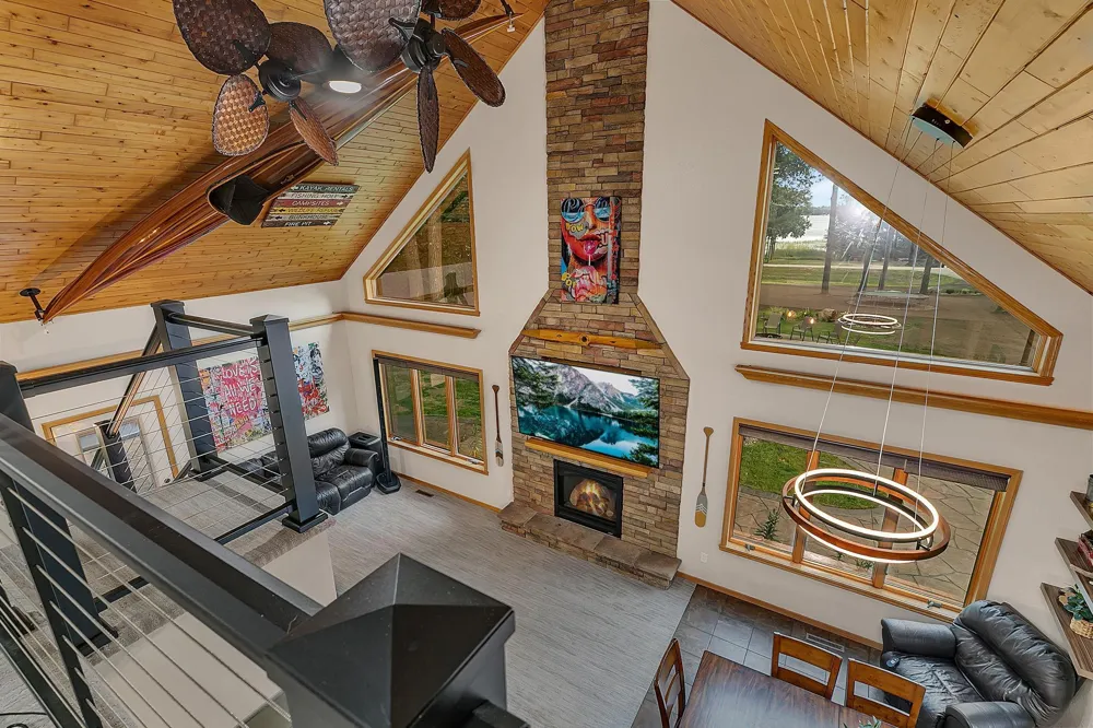 7643 Bear Road Cushing, MN 56443