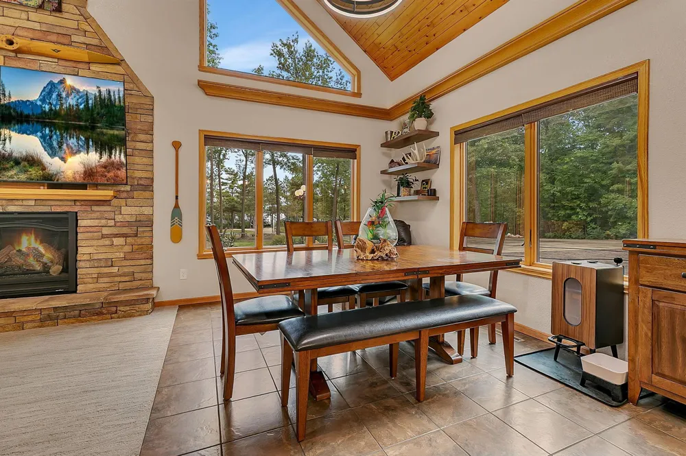 7643 Bear Road Cushing, MN 56443